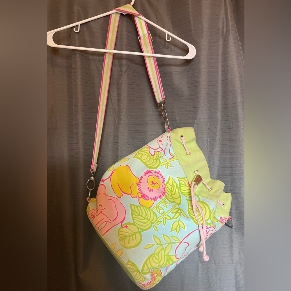 Lilly Pulitzer San Diego Zoo barrel tote bag   Perfect for beach, diaper bag etc - Picture 4 of 11
